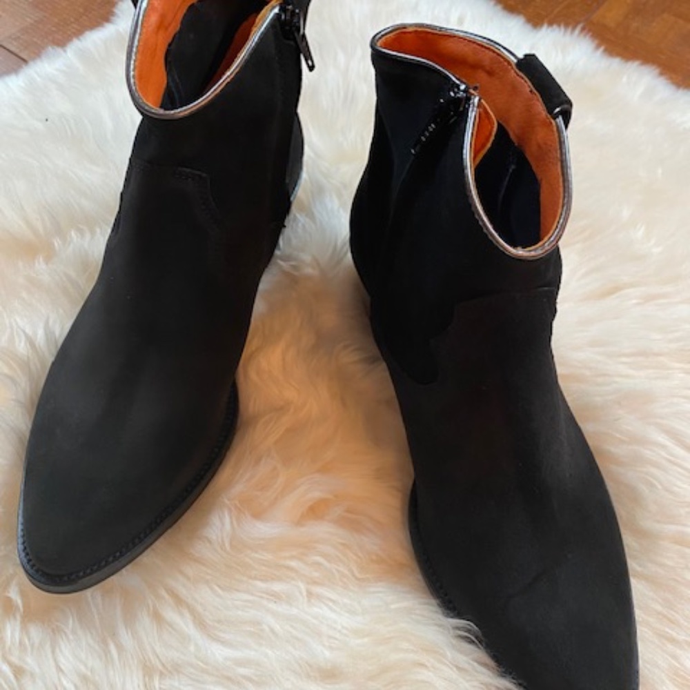 Penelope Chilvers Cassidy Suede Cowboy Boots